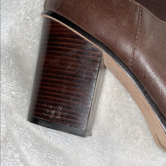 Cole Haan Brown Leather Heel Boots size 9 - Picture 7 of 13